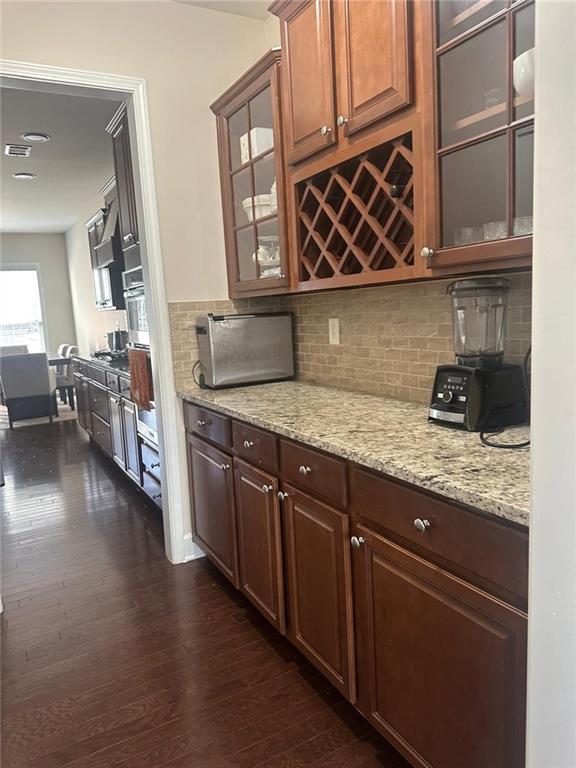 Building Photo - 630 Glenish CT