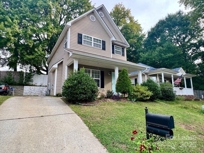 Building Photo - 520 Jakes Ridge Ln