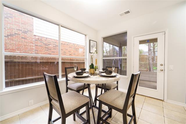 Building Photo - 2813 Ariel Cove