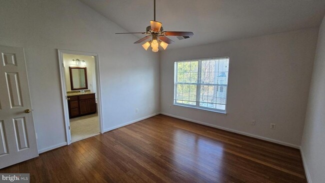 Building Photo - 4105 Hazelwood Ct