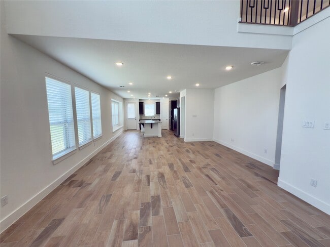 Building Photo - 15206 Cortines Ct