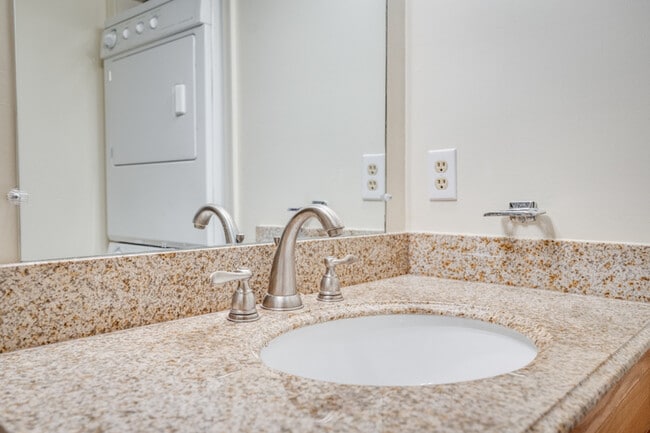 Building Photo - 1116-9 Blue Ridge Drive