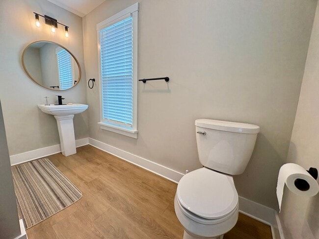 Building Photo - 1232 Lafayette St