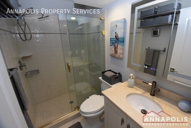 Building Photo - 2118 Chesapeake Harbour Dr