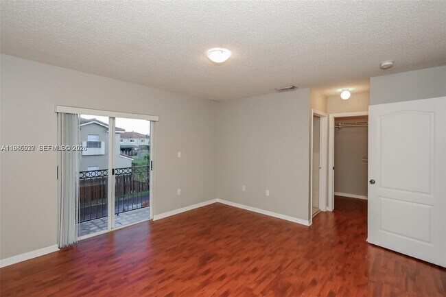 Building Photo - 15867 SW 68th Terrace