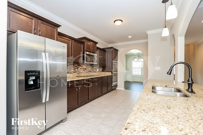 Building Photo - 1594 Raven Rd