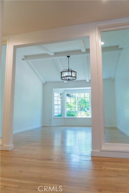 Building Photo - 5054 Encino Ave