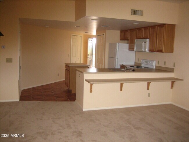 Building Photo - 1626 Kestrel Cir