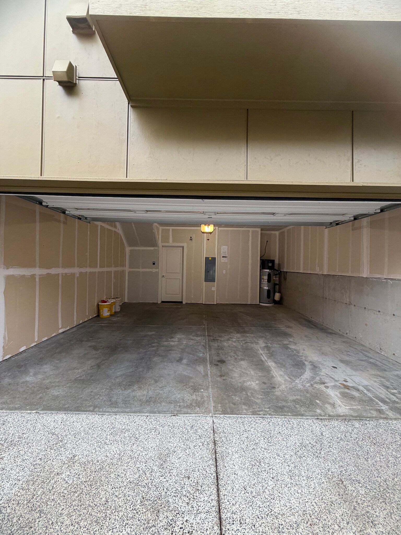 Building Photo - 1049 SW 99th Pl