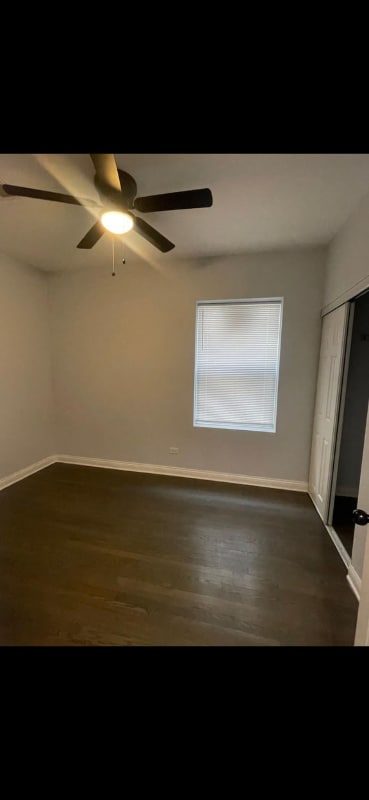 Building Photo - 7240 S Cornell Ave