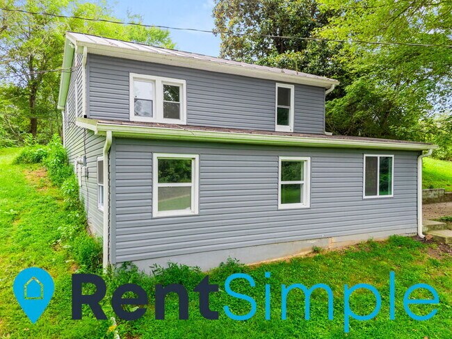 Building Photo - 5223 Emmanuel Ln