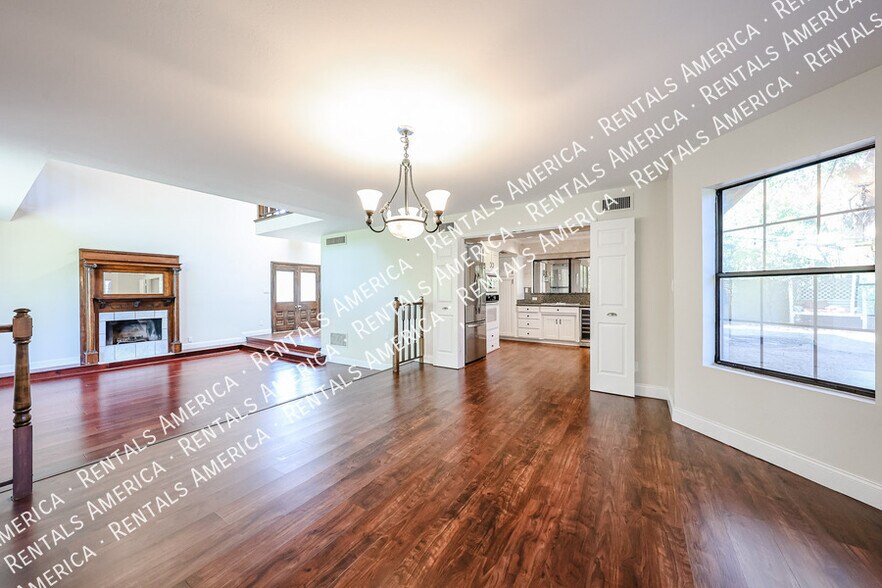 Building Photo - 5131 N 18th St