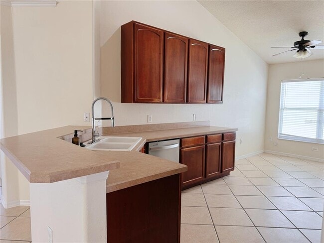 Building Photo - 171 Thornbury Dr