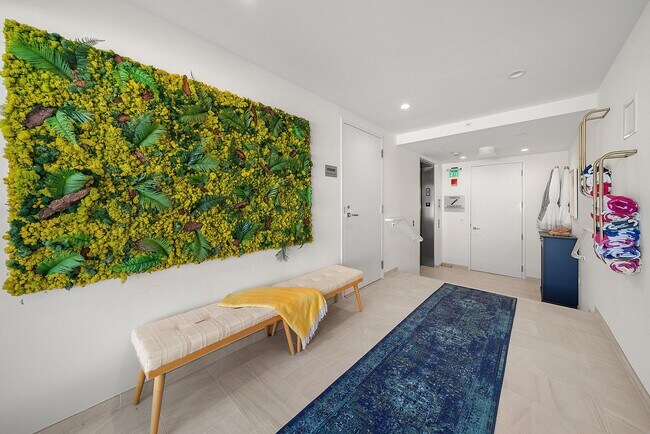 Building Photo - 3550 S Ocean Blvd