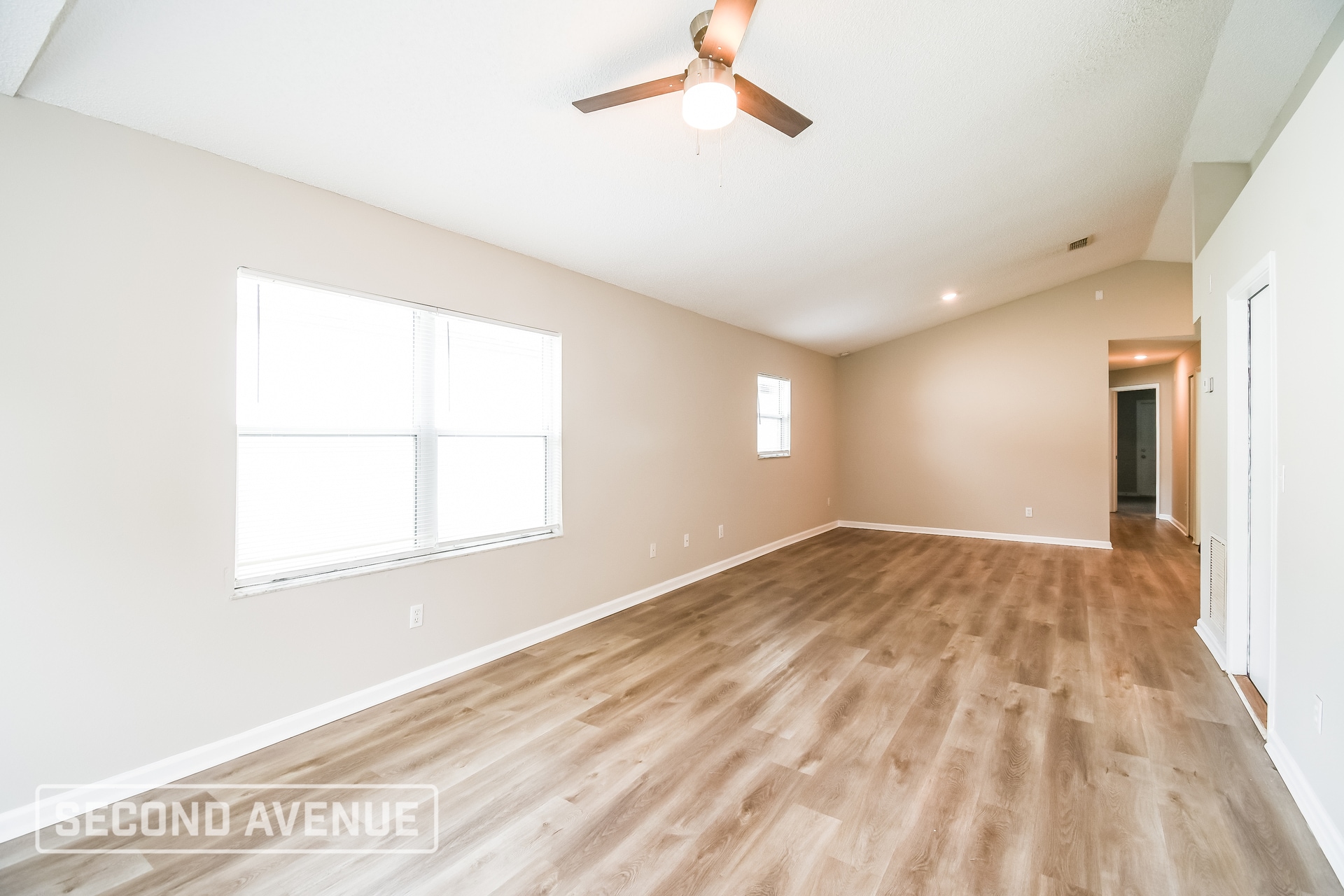 Building Photo - 6114 Delmar Pl