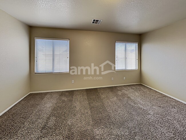 Building Photo - 1335 Milldale Ct