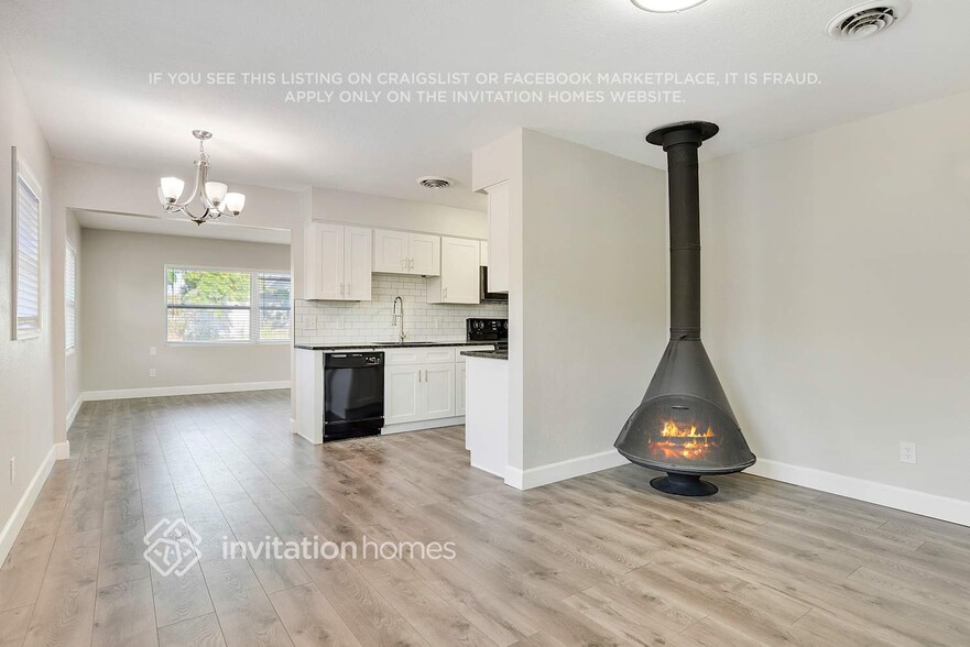 Building Photo - 4809 Figwood Ln