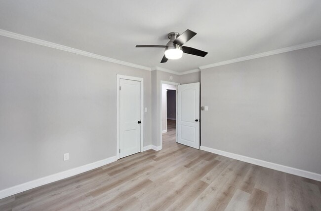 Building Photo - 90 Shaw Ln