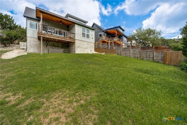 Building Photo - 1722 Trail Pass Dr