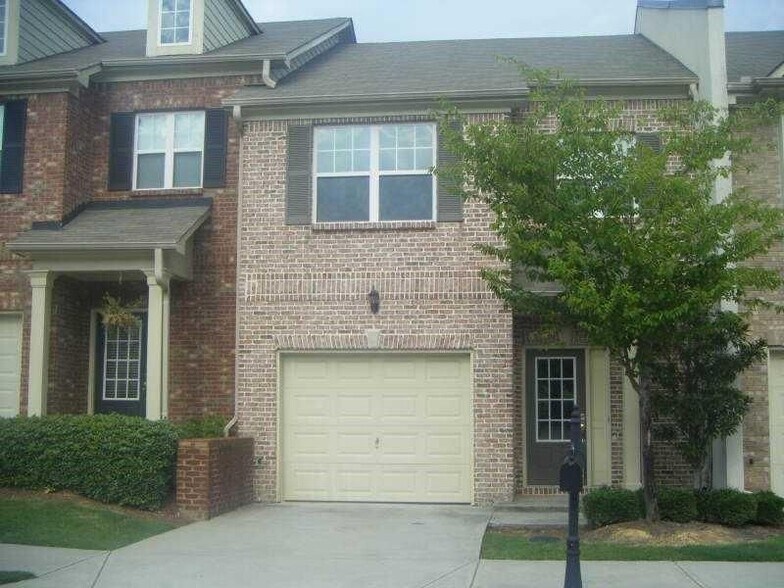 Building Photo - 1665 Southgate Mill Dr