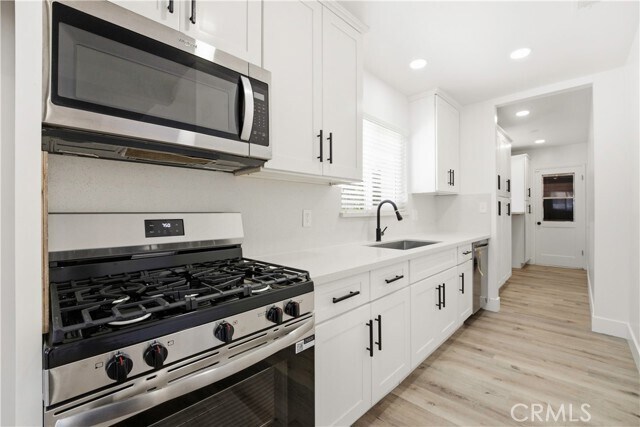 Building Photo - 13173 McKinley Ave