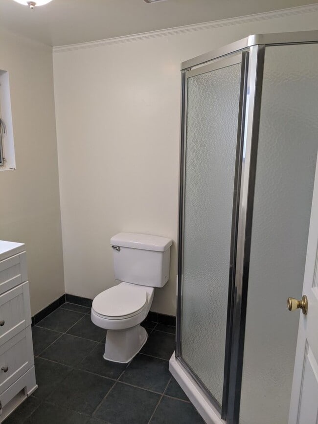 Building Photo - 1510 Broad St