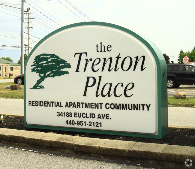 Building Photo - The Trenton Place