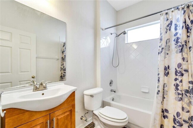Building Photo - 11337 Village Brook Dr