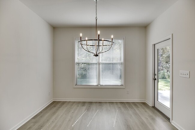 Building Photo - 230 Dragon Dr