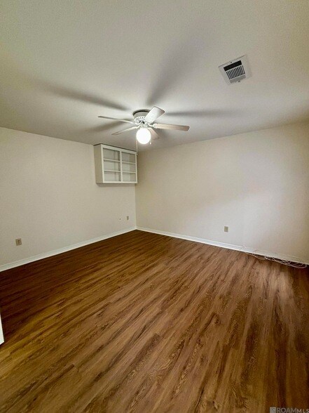 Building Photo - 5416 Heatherstone Dr