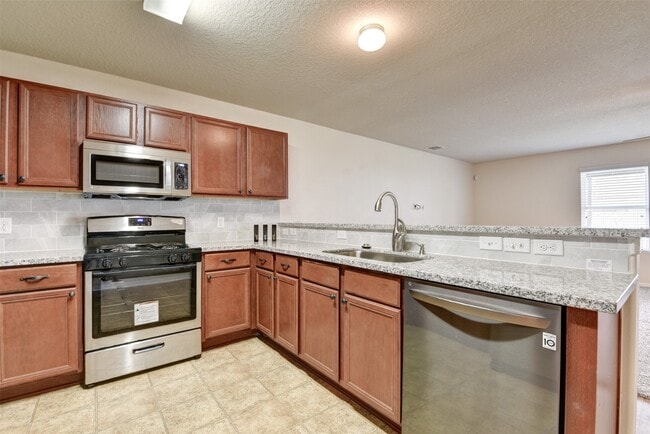 Building Photo - 3223 Zephyr Glen Way