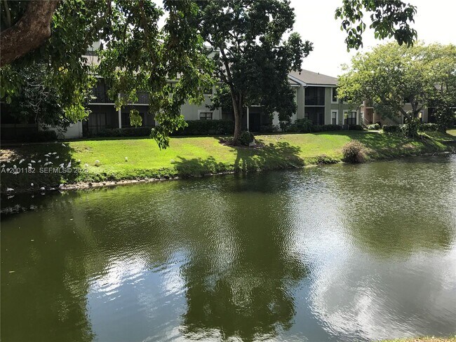 Building Photo - 4030 NW 87th Ave