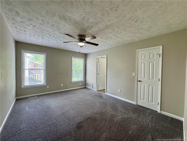 Building Photo - 5724 Randleman St