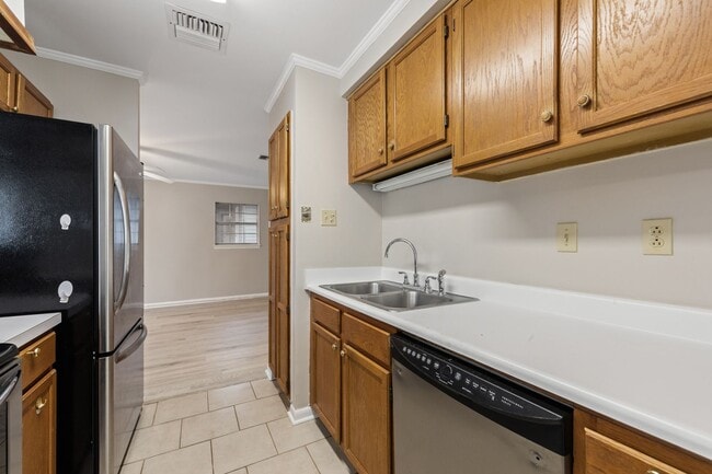 Building Photo - COMING APRIL 1ST!  NEWLY REMODELED HOME!