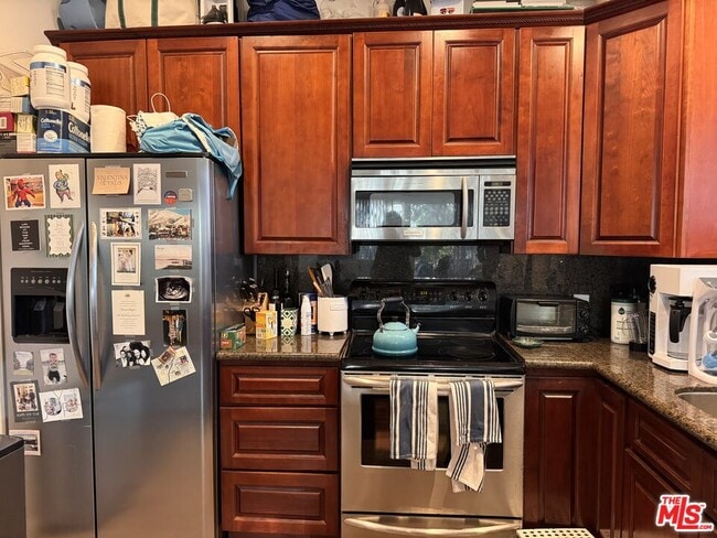 Building Photo - 2639 6th St