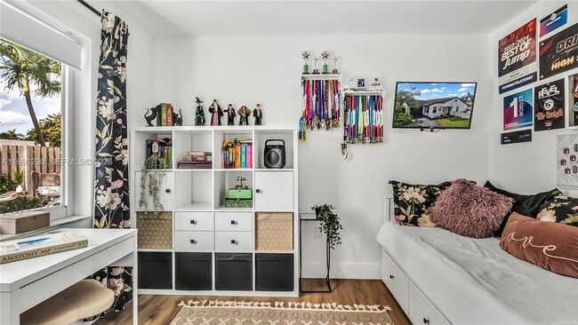 Building Photo - 651 Shiloh Terrace