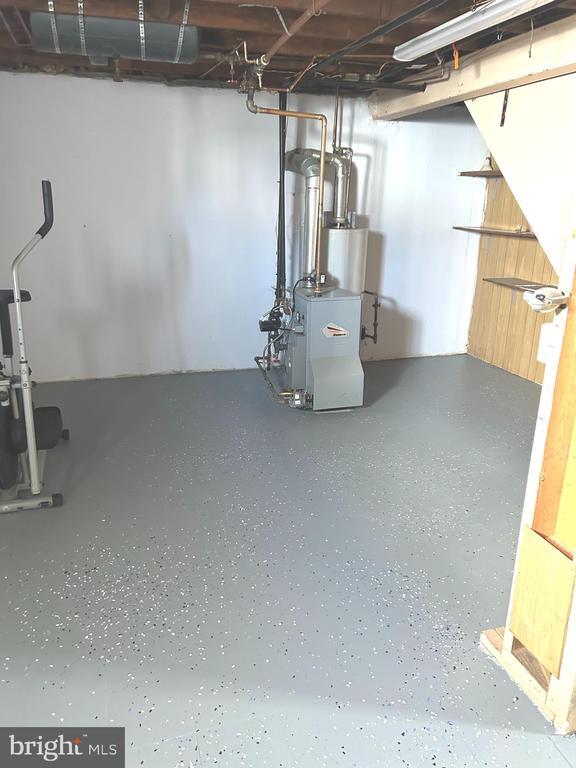 Building Photo - 7839 Birmingham Ave