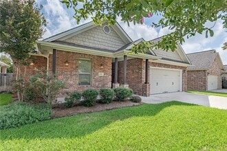 Building Photo - 2403 Norham Dr