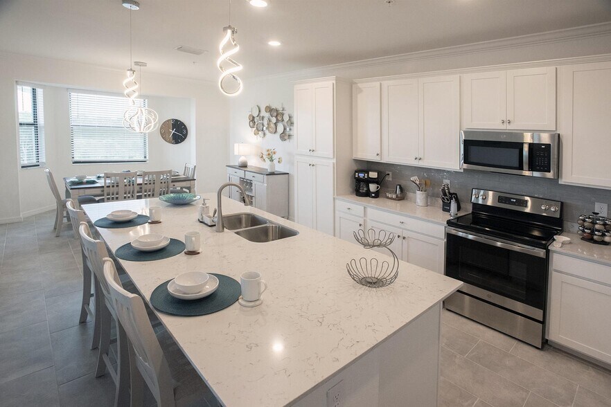 Building Photo - 18028 Gawthrop Dr