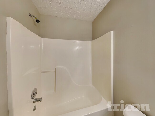 Building Photo - 24 Tanner Dr