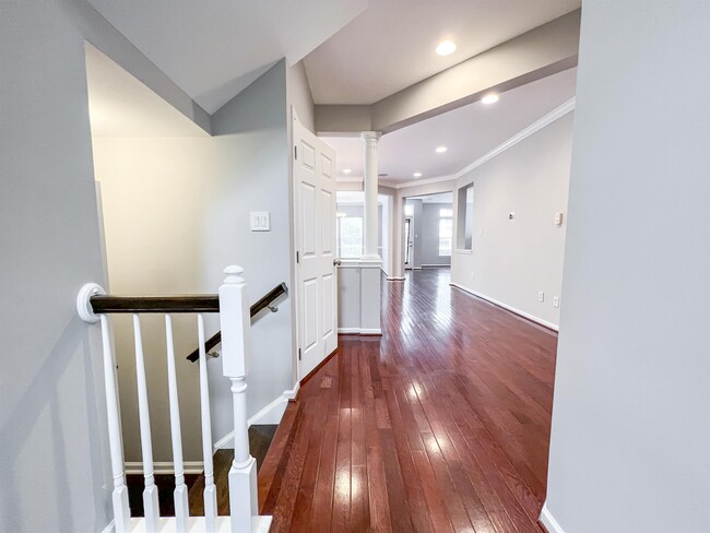 Building Photo - 3909 Beeker Mill Pl