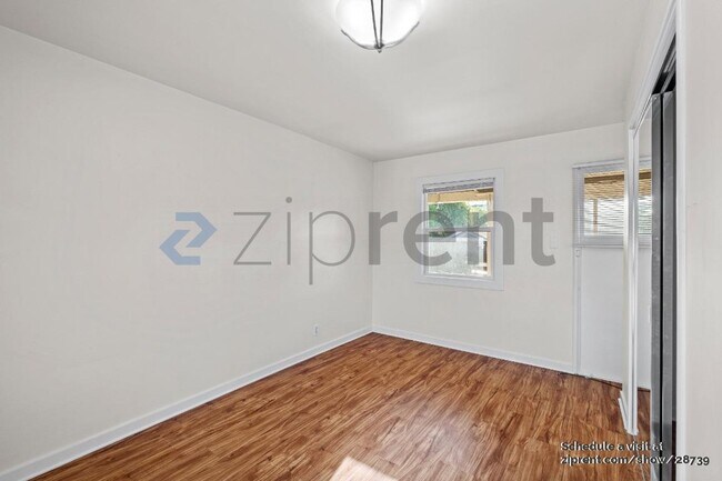 Building Photo - 1408 Second St