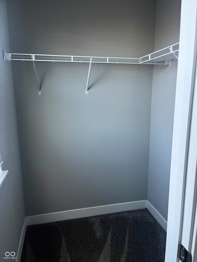 Building Photo - 1953 Goodwin Pl