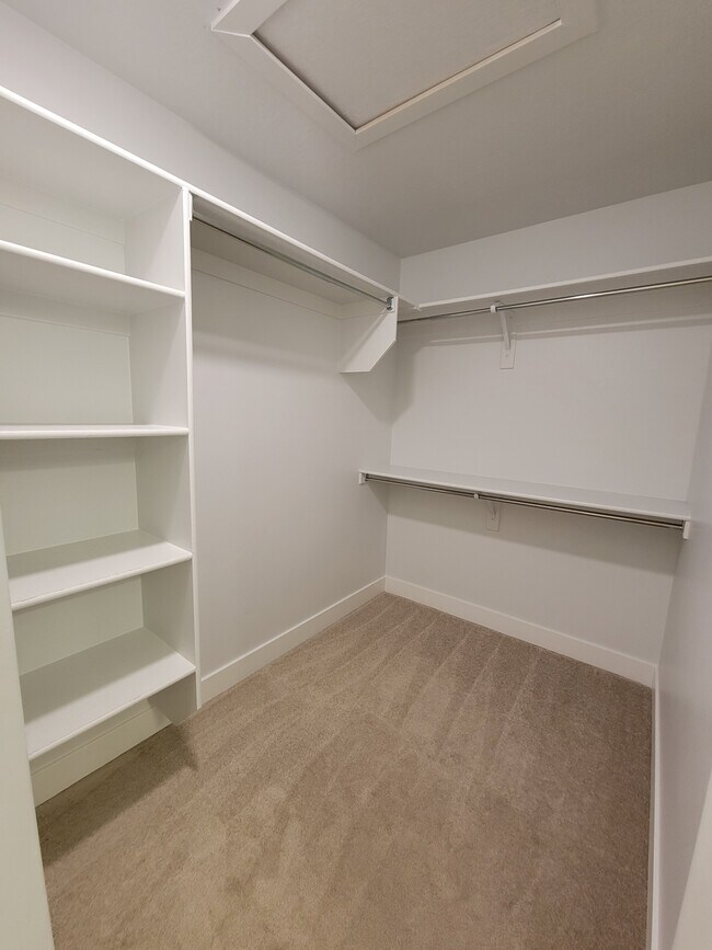 Building Photo - 1455 N 3860 W