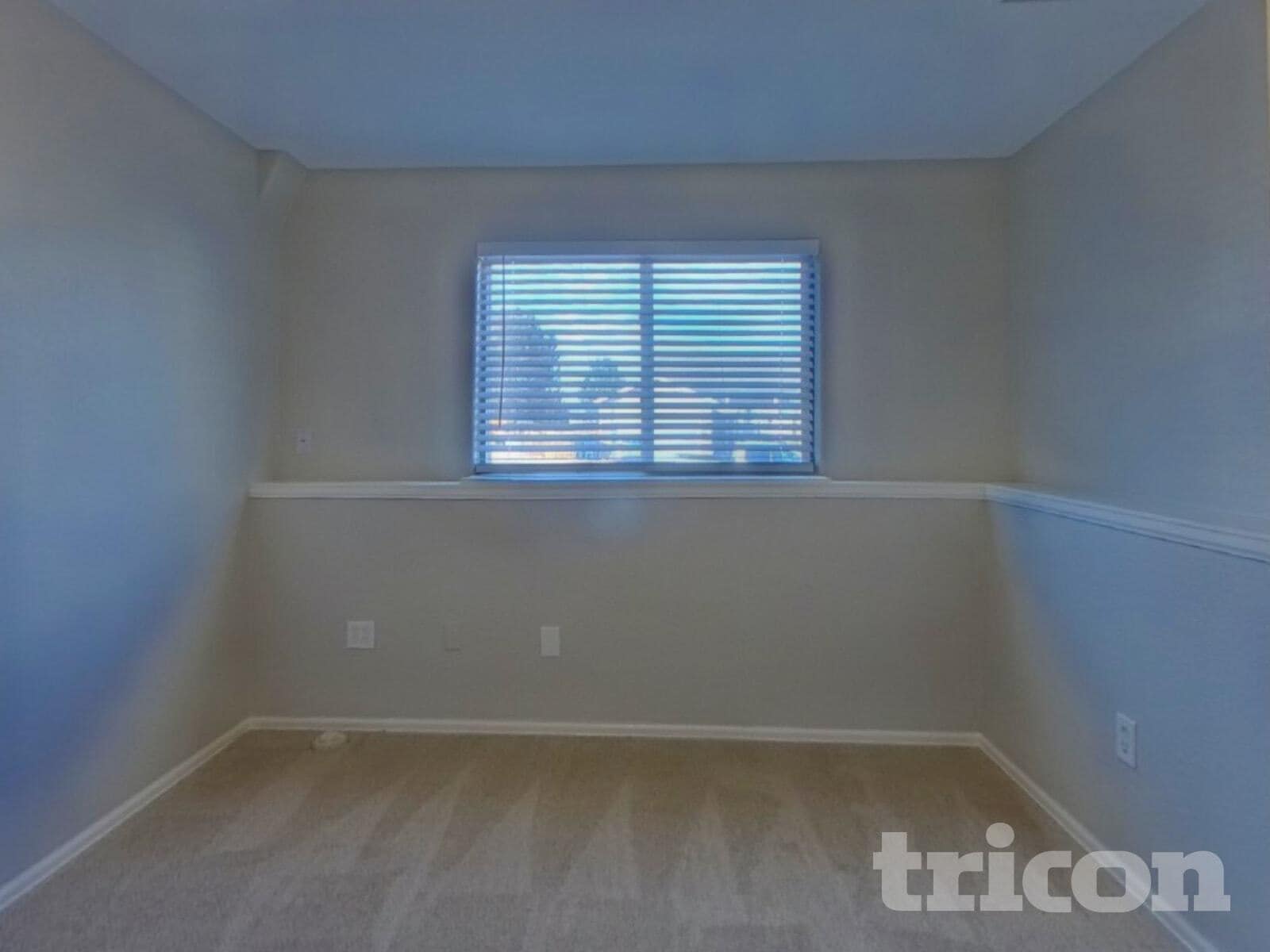 Building Photo - 21898 E Alamo Ln