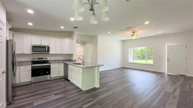 Building Photo - 40 Fisher Way Trail