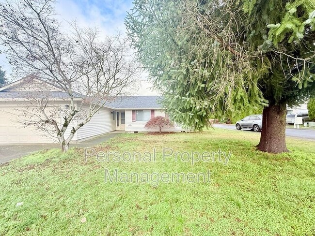 Building Photo - 17022 NE 21st St