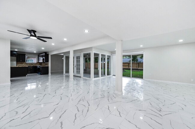 Building Photo - 1610 Richvale Ln