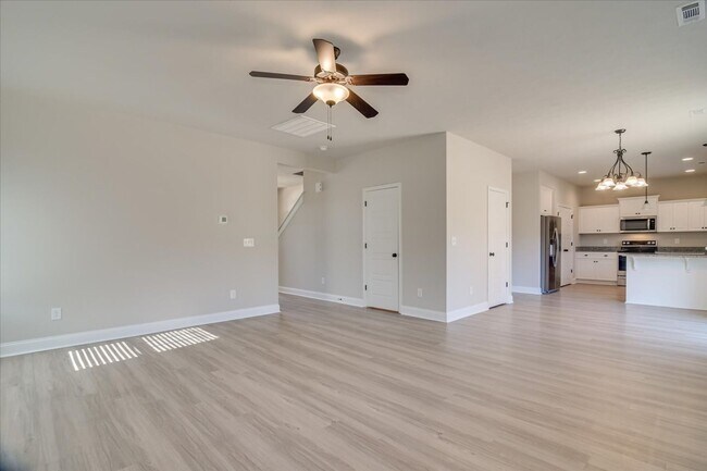 Building Photo - 4 bedroom, 2.5 bathroom in Harlem, GA