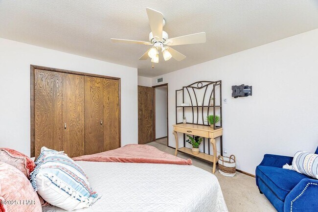 Building Photo - 12 month lease. Fully Furnished 3-Bedroom, 2-Bath Home with Billiard Room & Backyard Entertaining...